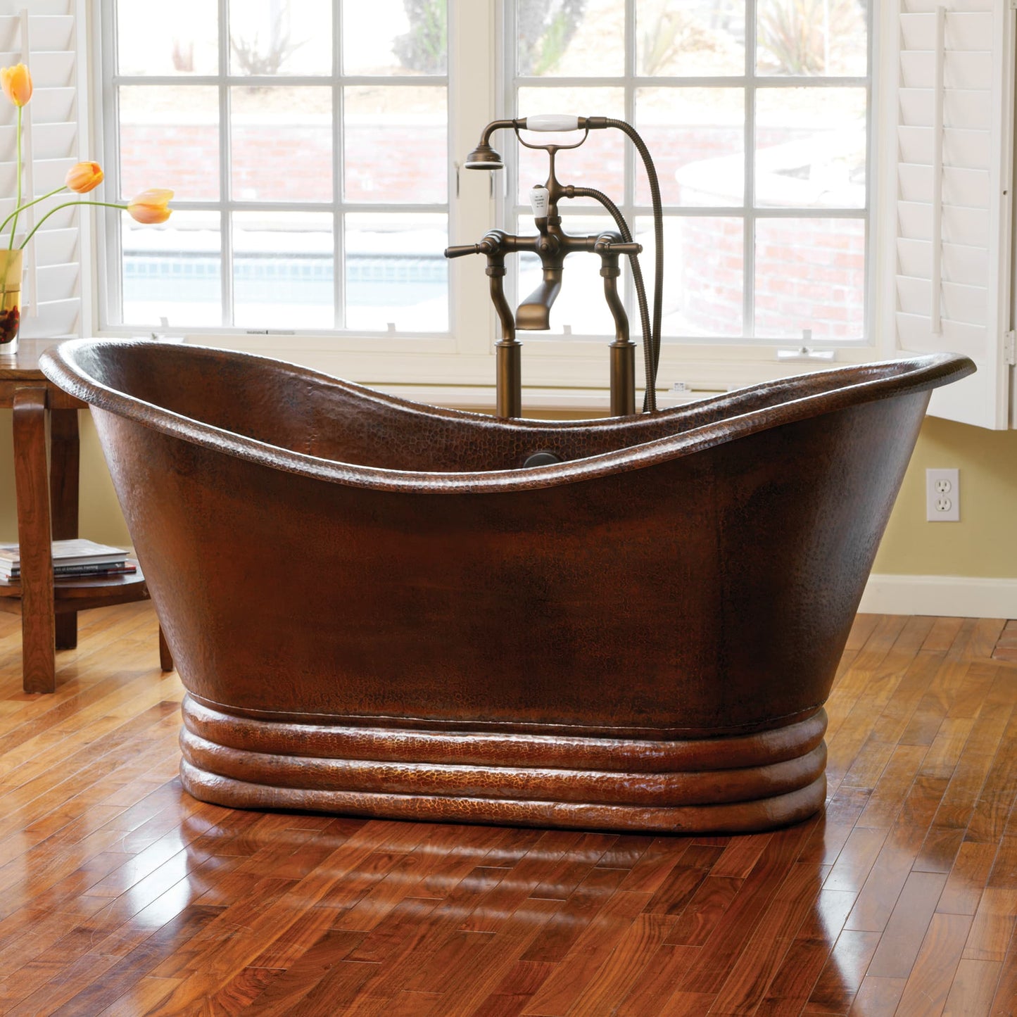 Aurora 72" Bathtub