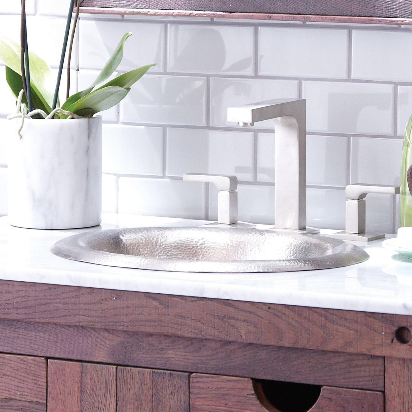 Maestro Lotus Bathroom Sink