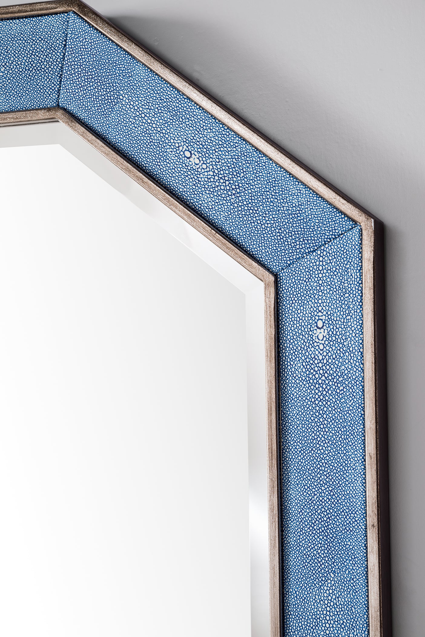 Tangent 30" Mirror